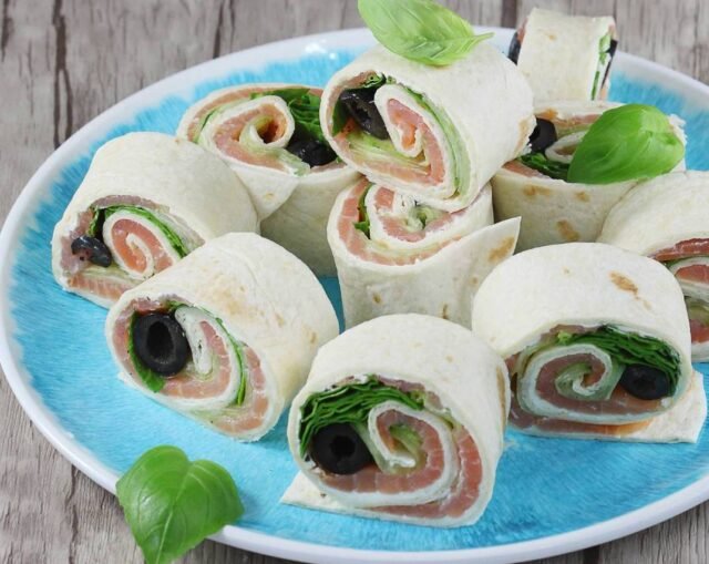 Тортилья з лососем