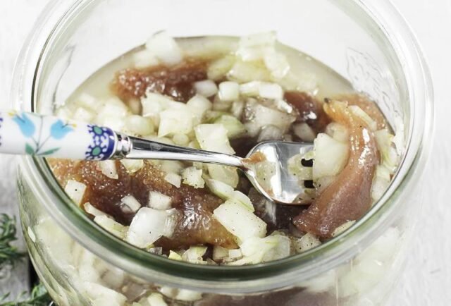 Салат з ікри оселедця