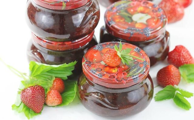 Рецепт варення з полуниці