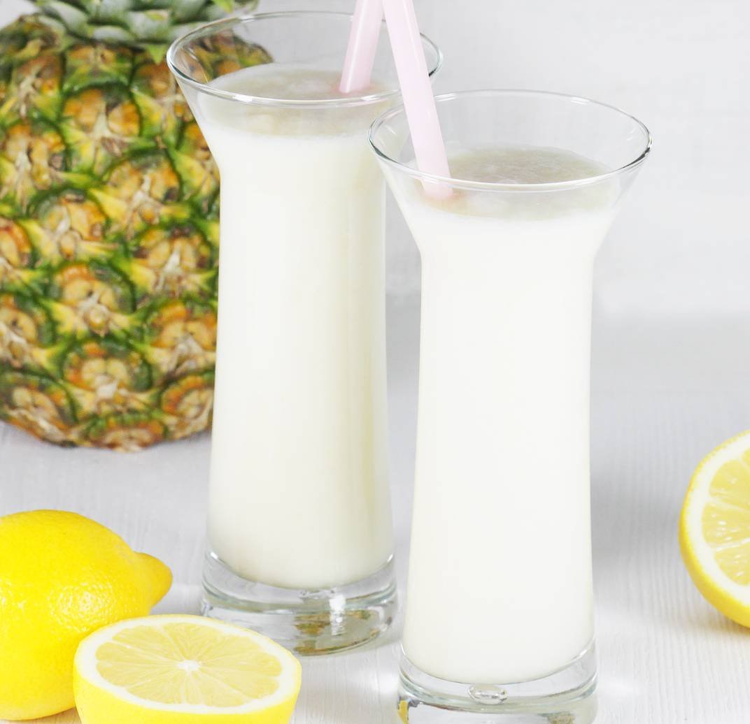 Ананасовий коктейль