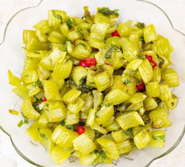 Селера тушкована