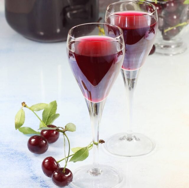 Вишнева настоянка