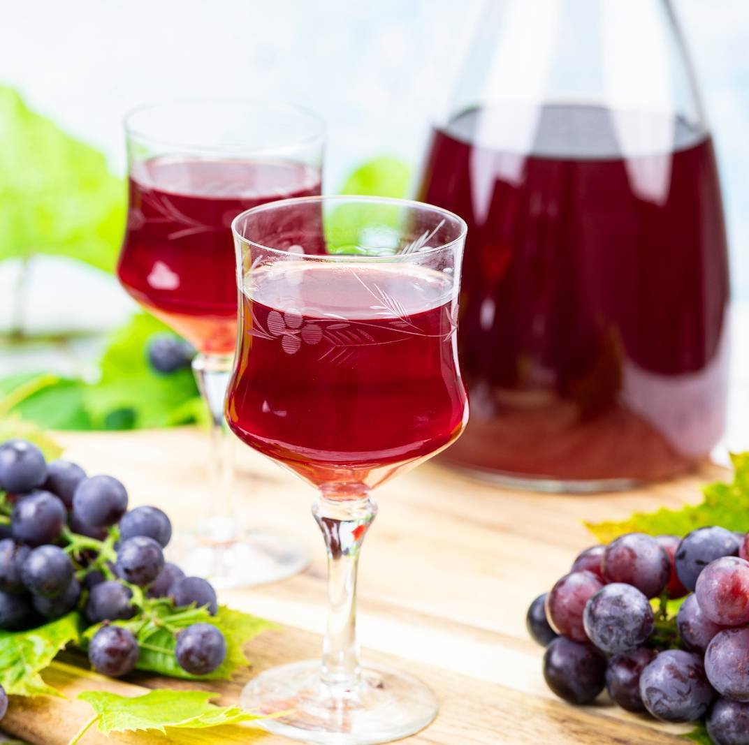 Домашня настоянка з винограду