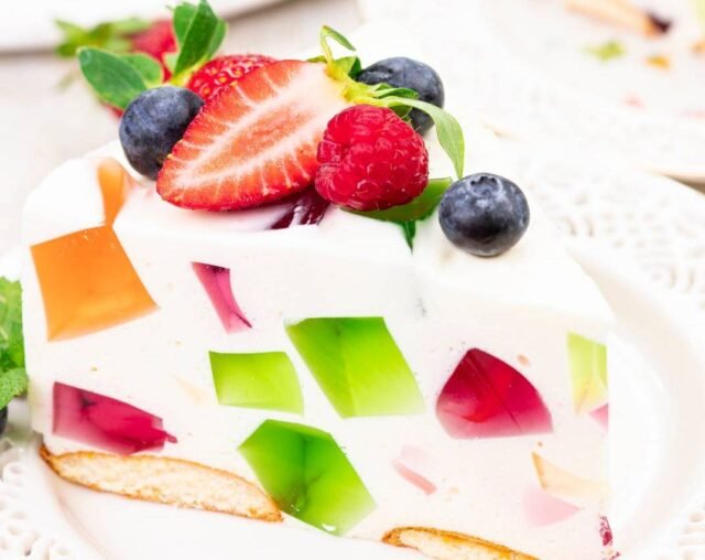 Кремовий торт