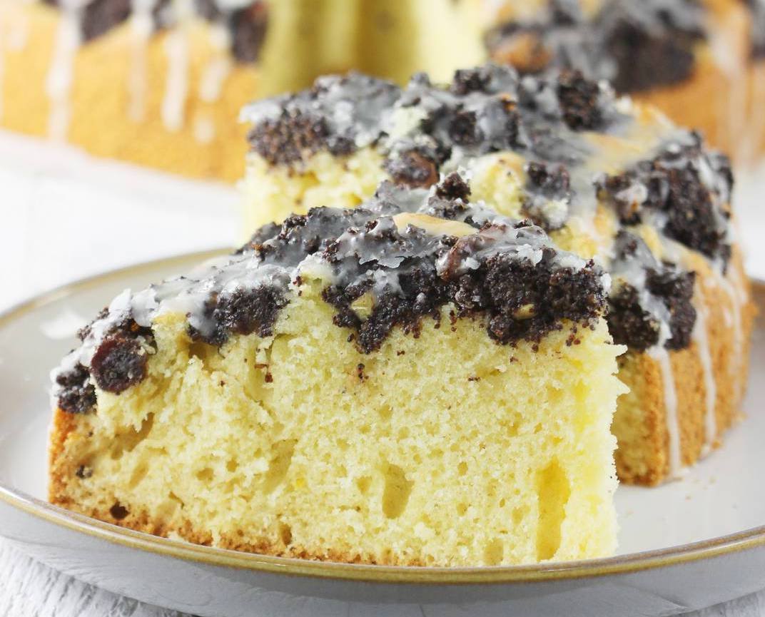 Бісквіт з додаванням макової маси