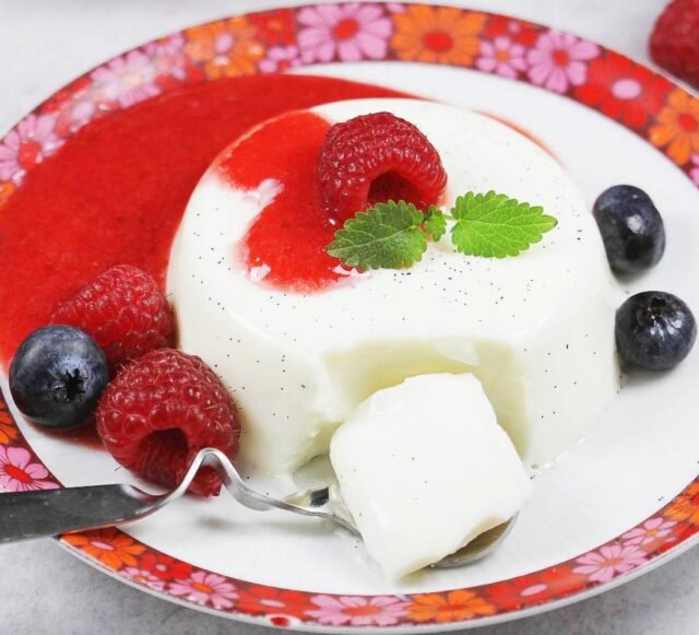 Панна Котта в домашніх умовах