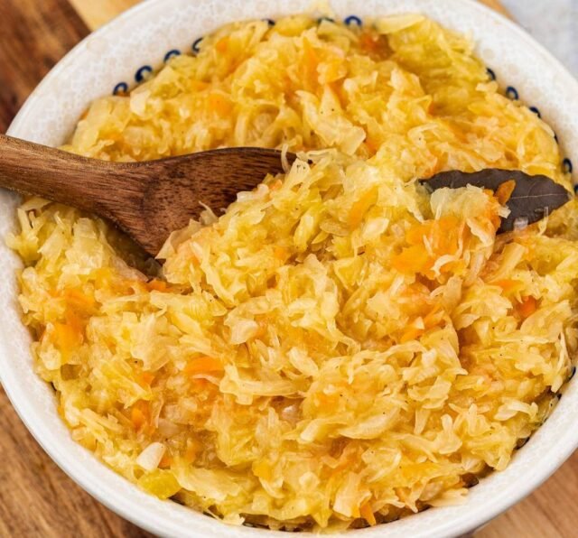 Смажена квашена капуста