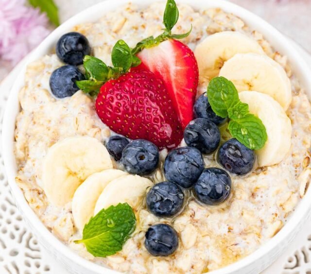 Молочна вівсяна каша