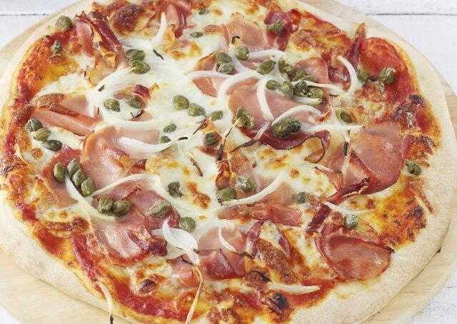 Піца з шинкою