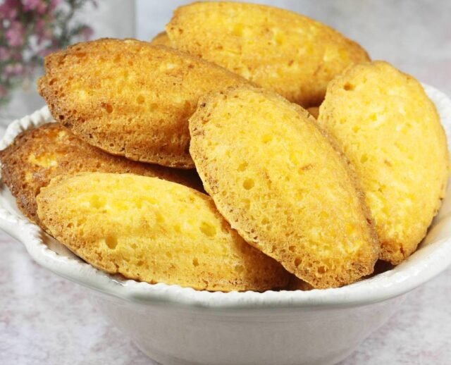 Домашнє печиво Мадлен