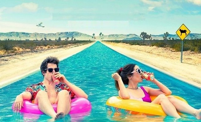 4. Зависнути в Палм-Спрінгс (Palm Springs 2020)