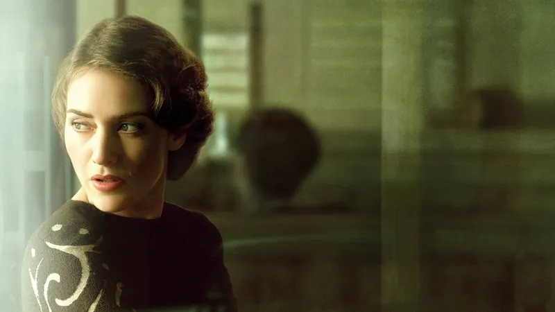 13. Мілдред Пірс (Mildred Pierce, 2011)