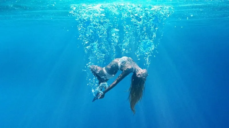 16. Під Сільвер Лейк (Under the Silver Lake, 2018)