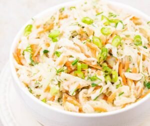 Салат з кольрабі