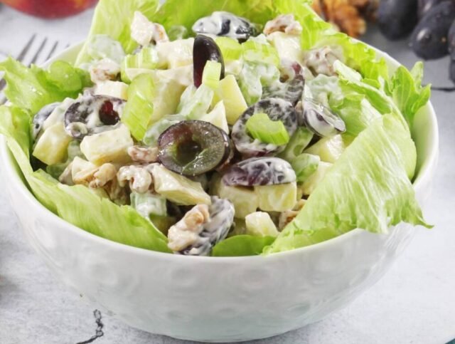 Салат вальдорф