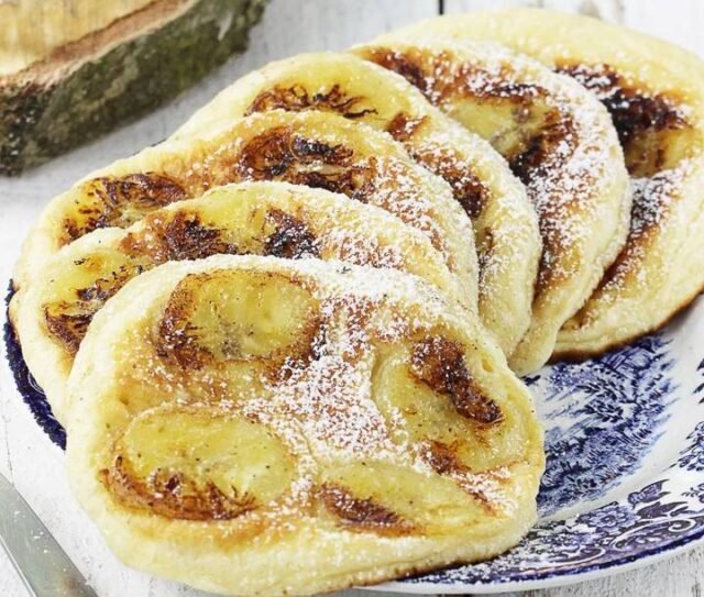 Бананові оладки для дітей