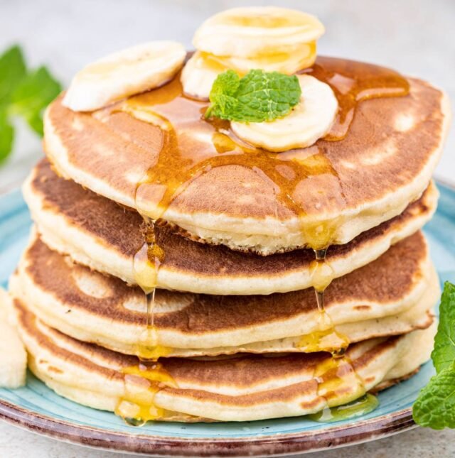 Млинці на сніданок - простий рецепт з фото