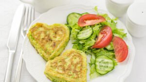 Кабачкові оладки з сиром та беконом