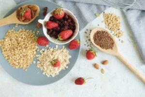 Дієта при запорах: що їсти й чого уникати?