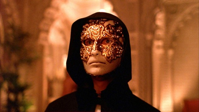 З широко заплющеними очима (Eyes Wide Shut 1999)