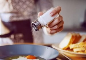 Чому хочеться солоного