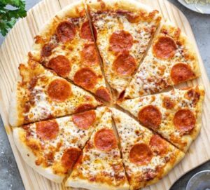 Як готувати піцу: посібник для початківців