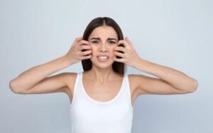 Чому горять щоки